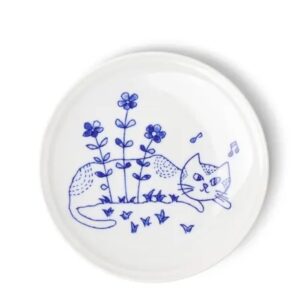 Blue White Cat In The Field Plate