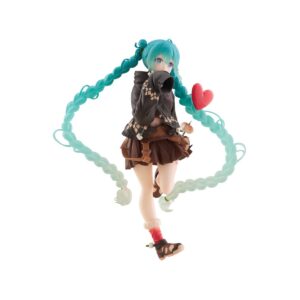 Hatsune Miku Fashion Outdoor Version Figure